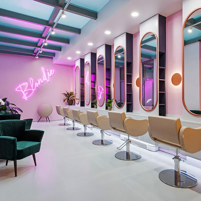 نقش تابلوهای سالن زیبایی و تأثیرات روانشناختی آن بر مشتریان 6 نقش تابلوهای سالن زیبایی و تأثیرات روانشناختی آن بر مشتریان