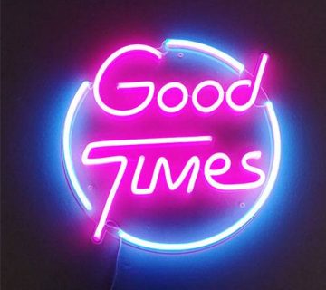 آشنایی با اصطلاحات و لوازم تابلوسازی در رشت 9 روشهای تابلو سازی حروف های برجسته