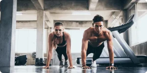 ویژگی های تابلو بدنسازی چیست؟