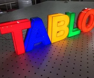 تابلو نئون پلاستیک