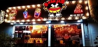 7404270856 320x180 2 e1737922701982